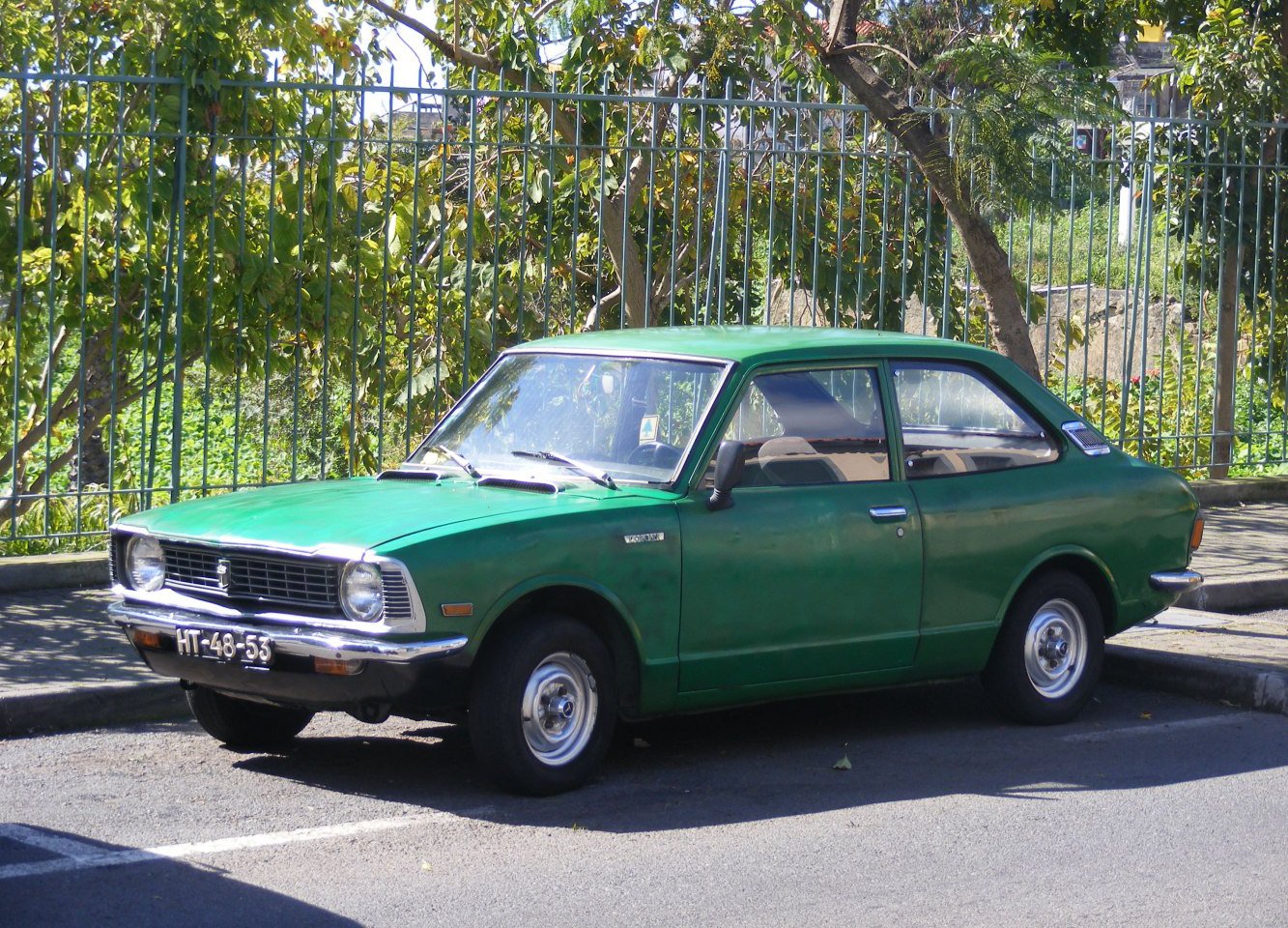 Toyota Corolla Ii 2 Door Sedan E20 Sl 1200 77 Hp